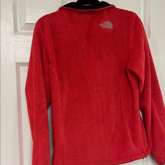 The North Face Pink Fleece Jacket - Picture 5 of 7